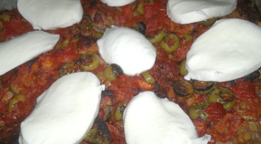 Фото приготовления рецепта: Скалопине алла пиццайола, шаг №14