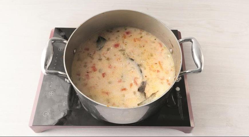 Фото приготовления рецепта: Чорба сербский суп с ягнятиной, шаг №7