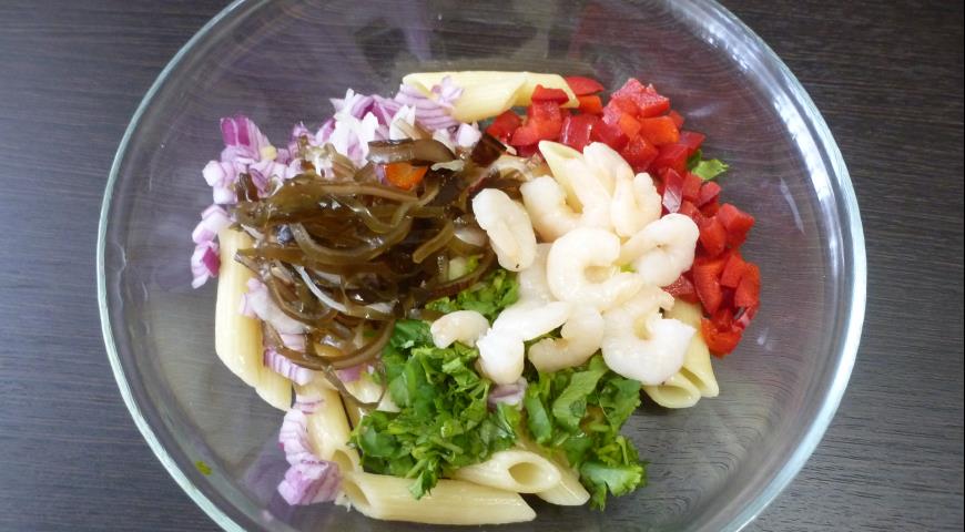 Добавляем морскую капусту к салату