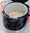 Фото приготовления рецепта: Рисовая каша с пряностями в мультиварке, шаг №4