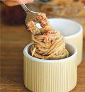 Фото приготовления рецепта: Тимбаллини из спагетти с баклажанами и кедровыми орехами, шаг №2