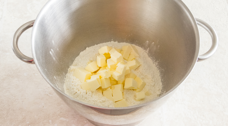 Фото приготовления рецепта: Тарталетки с лимонным кремом, шаг №2