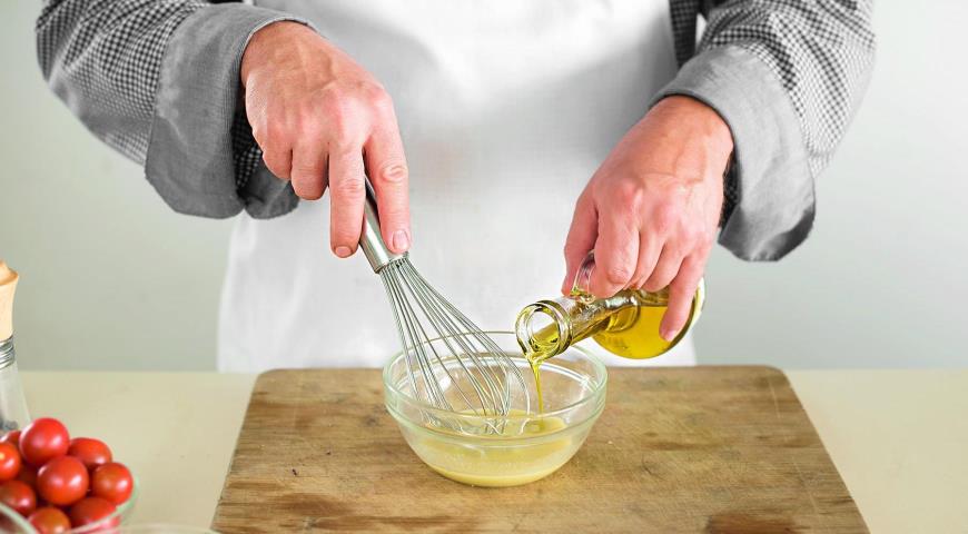 Фото приготовления рецепта: Французский салат с горчичной заправкой винегрет, шаг №1