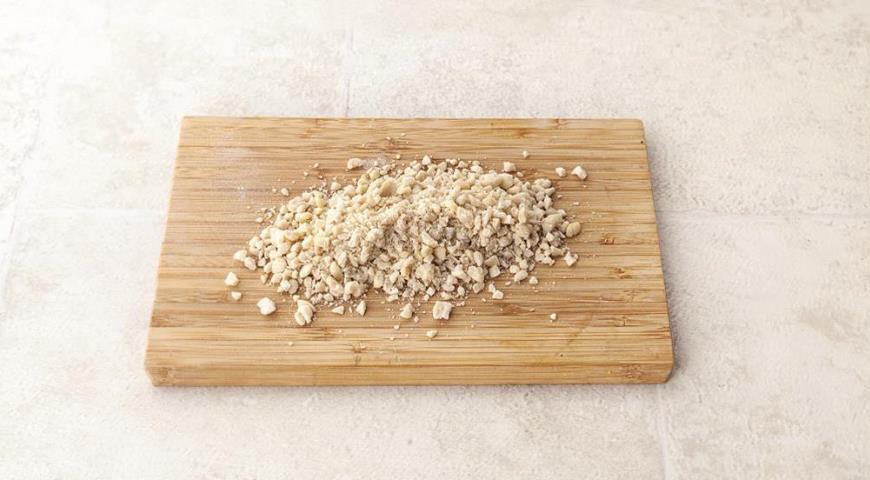 Фото приготовления рецепта: Шашлычки-сатай из индейки с арахисовым соусом, шаг №1