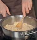 Фото приготовления рецепта: Пирог с легким, сыром и баклажанами, шаг №3