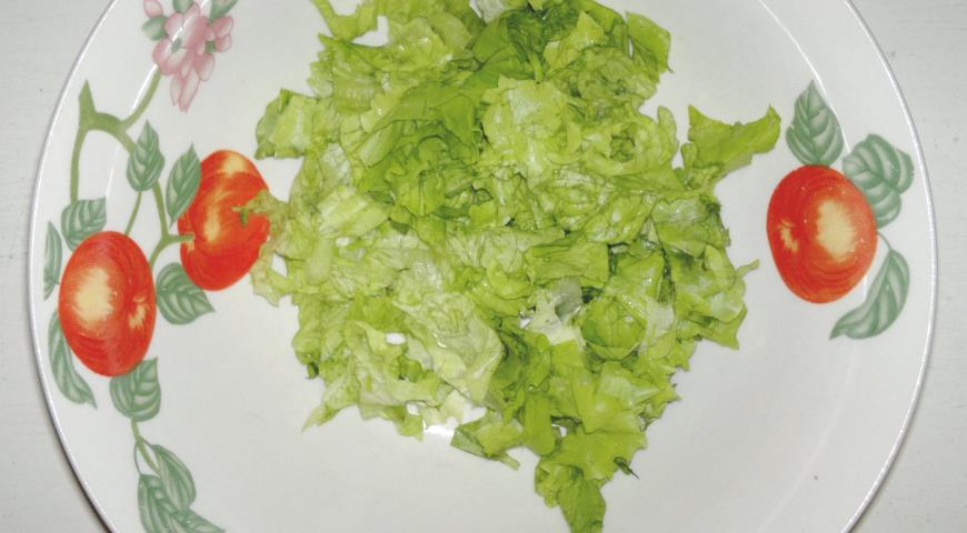 Фото приготовления рецепта: Весенний салат с имбирём, шаг №5