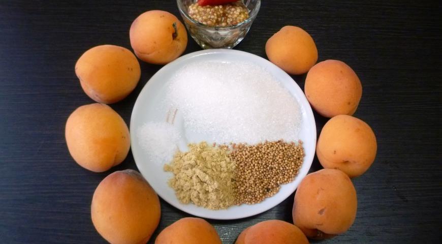 Фото приготовления рецепта: Мостарда из абрикосов, шаг №1