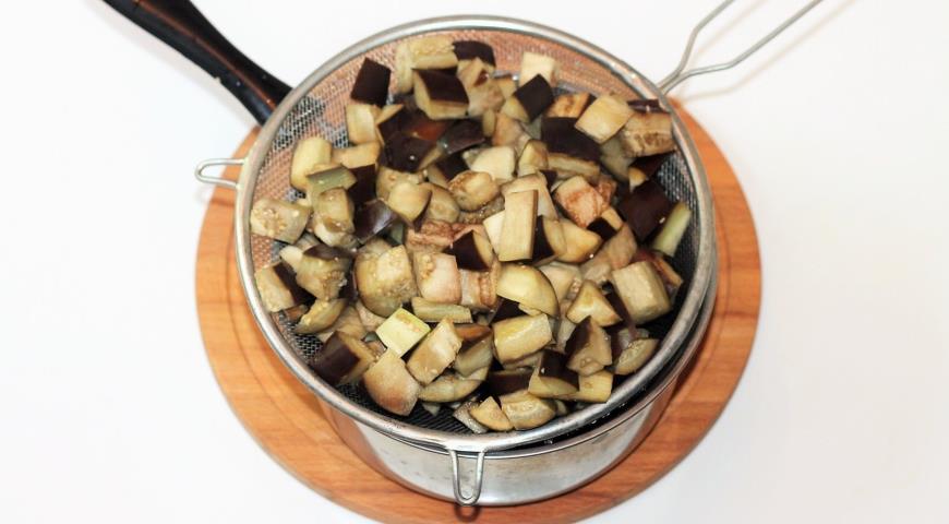 Фото приготовления рецепта: Рататулли (овощное рагу по-провансальски), шаг №6