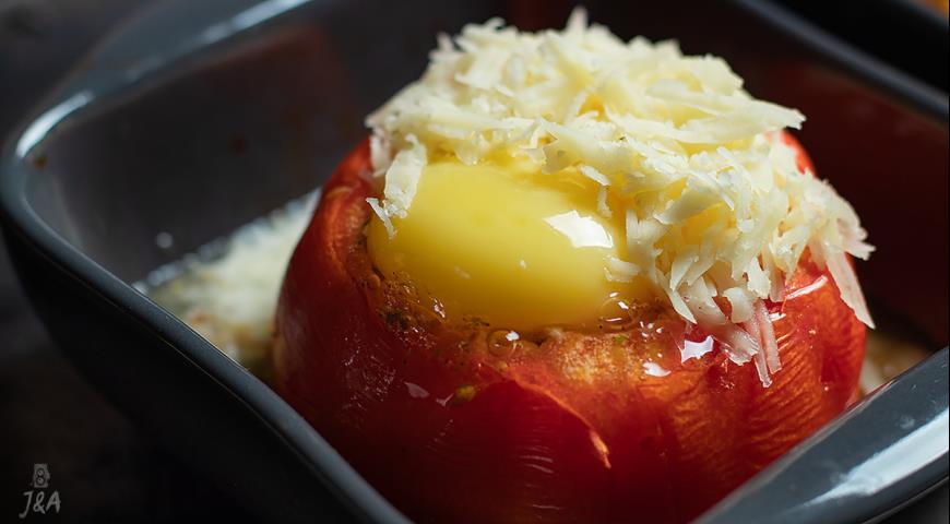 Фото приготовления рецепта: Запеченные помидоры, шаг №11