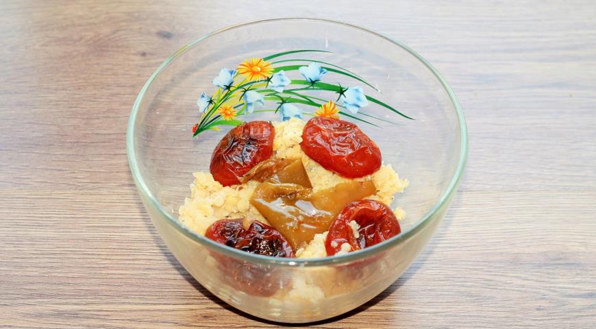 Фото приготовления рецепта: Суп с вялеными томатами или намазка для бутербродов, шаг №6