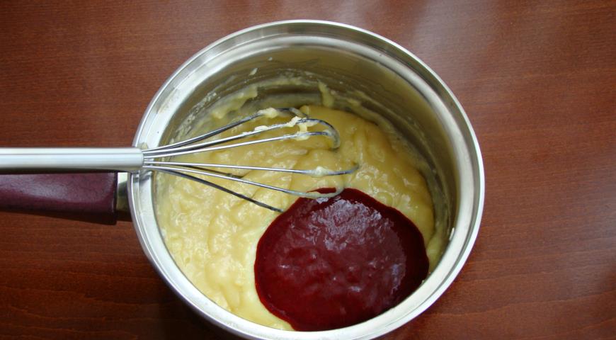 Фото приготовления рецепта: Торт Шпинат - малина- инжир, шаг №15