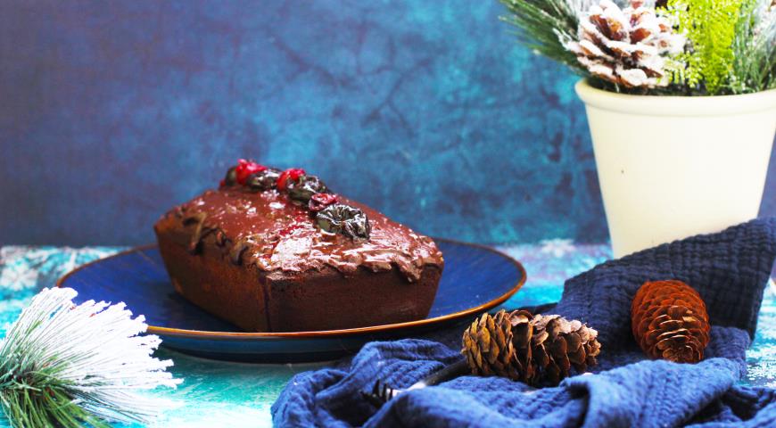 Фото приготовления рецепта: Шоколадный пряник «Чернослив в роме», шаг №5