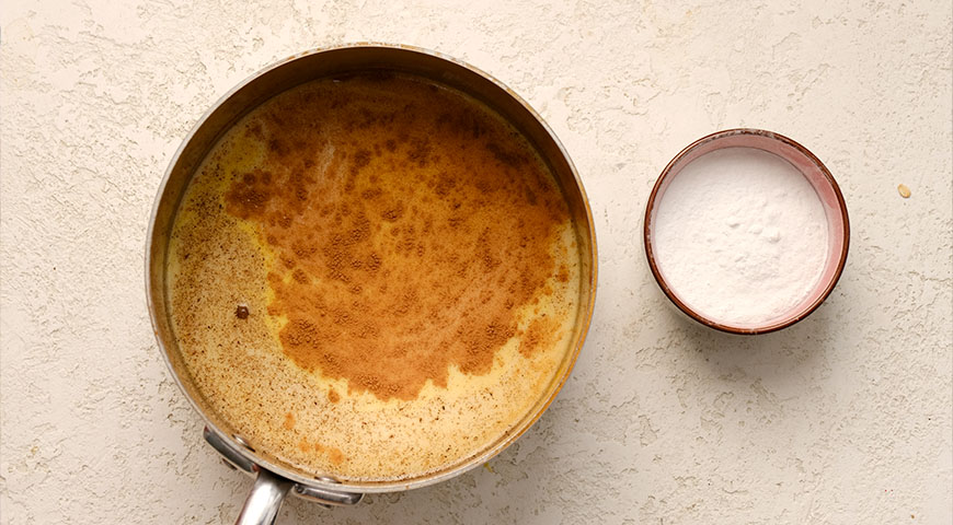 Фото приготовления рецепта: Фруктовый суп на растительном молоке, шаг №1