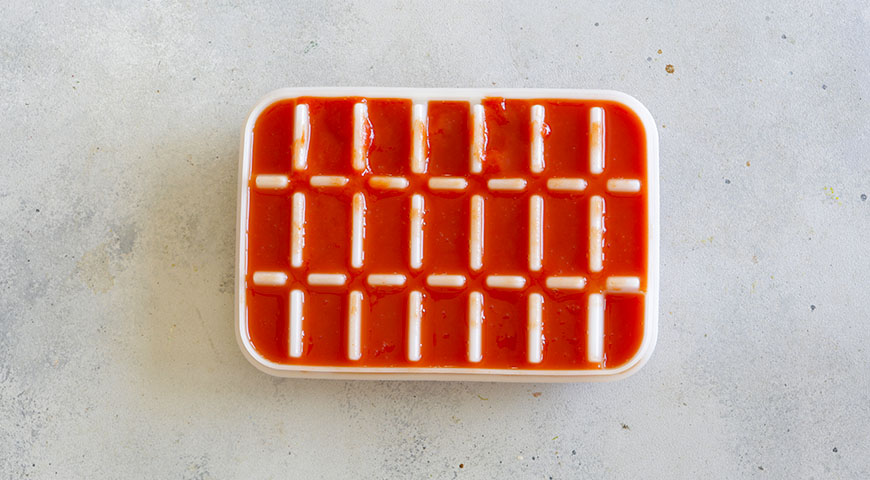 Фото приготовления рецепта: Гаспачо с томатным льдом, шаг №1
