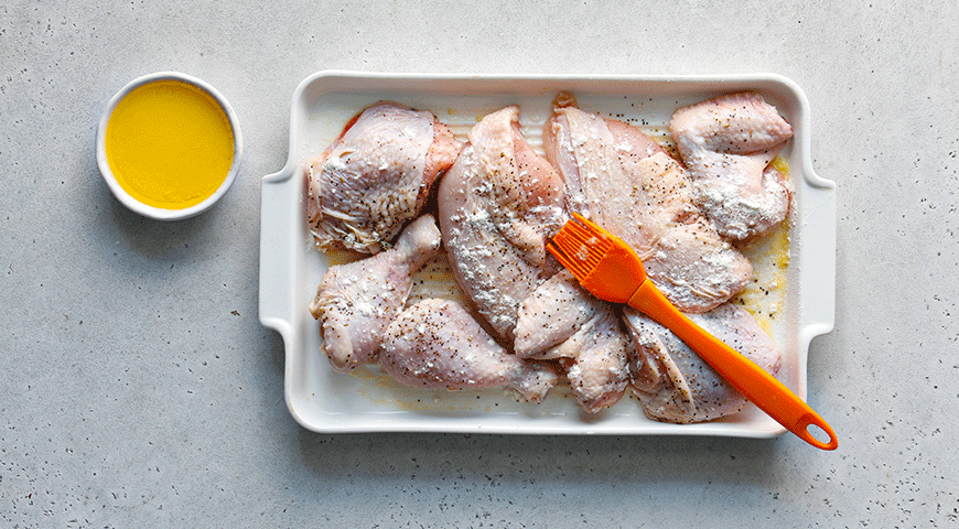 Фото приготовления рецепта: Курица с медом в духовке, шаг №2