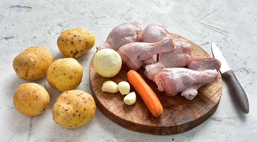 Куриные ножки с картошкой в духовке, подготовка ингредиентов